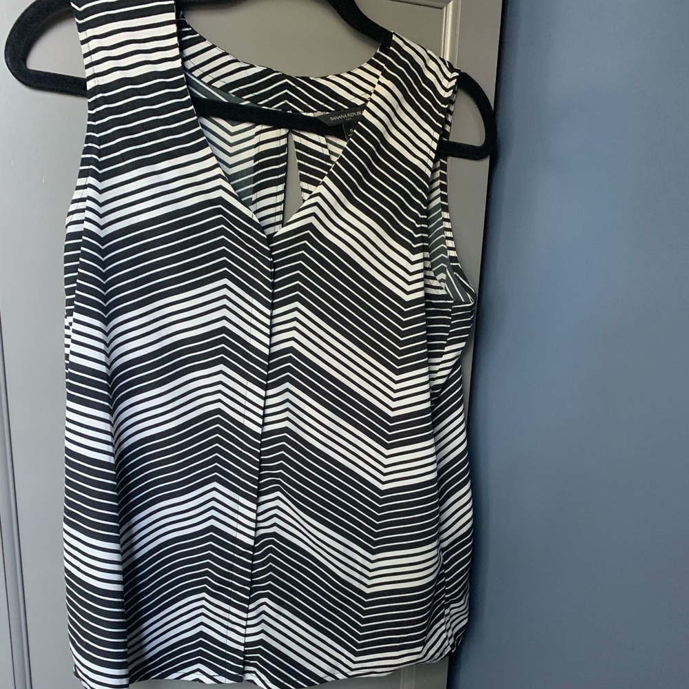 Banana Republic Factory Black/White Open Back Top